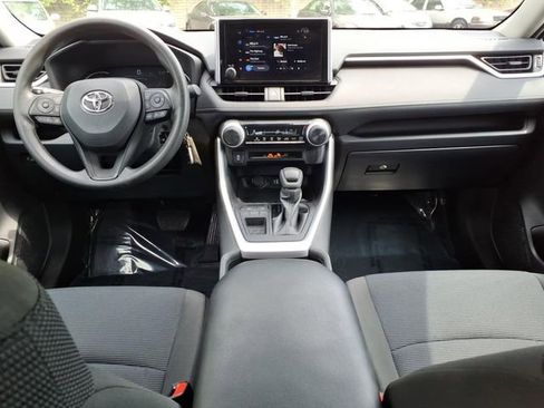 Certified 2023 Toyota RAV4 LE FWD image 14