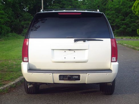 Used 2009 GMC Yukon Denali AWD/4WD image 20