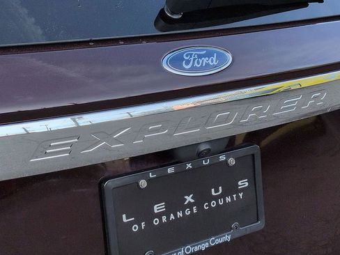 Used 2023 Ford Explorer XLT w/ Equipment Group 202A image 13