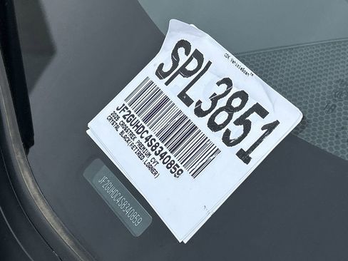 Certified 2025 Subaru Crosstrek 2.0i Premium image 31