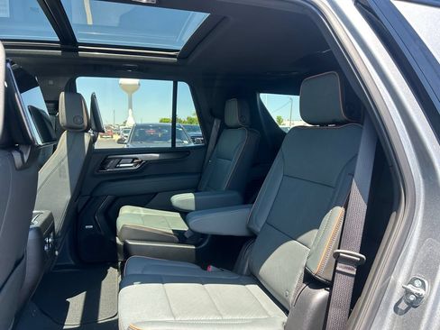 New 2026 GMC Yukon Denali Ultimate AWD/4WD image 35