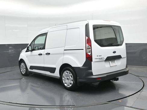 Used 2017 Ford Transit Connect XL image 8
