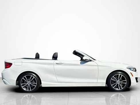 Used 2020 BMW 230i Convertible RWD image 6