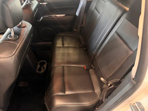 Used 2017 Jeep Compass High Altitude FWD image 16