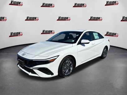 New 2025 Hyundai Elantra Blue