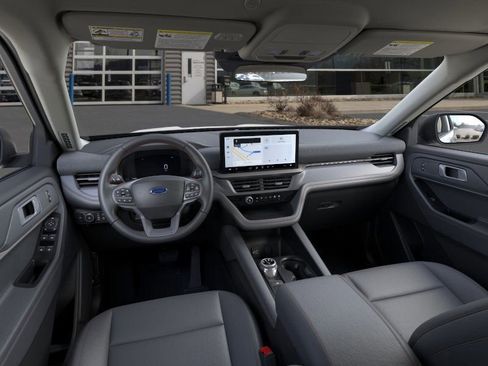 New 2026 Ford Explorer Active w/ Active Comfort Package image 9