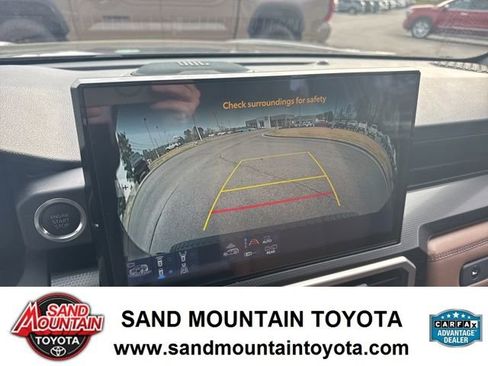 Used 2025 Toyota 4Runner Limited image 25
