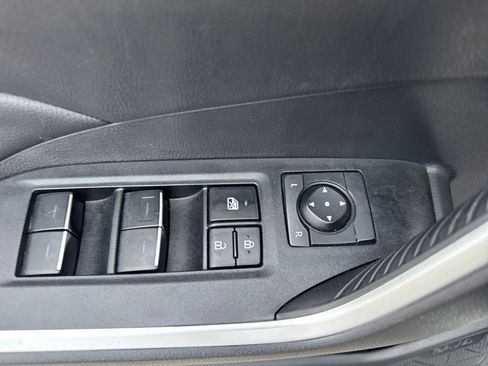 Used 2024 Toyota RAV4 XLE AWD/4WD image 23
