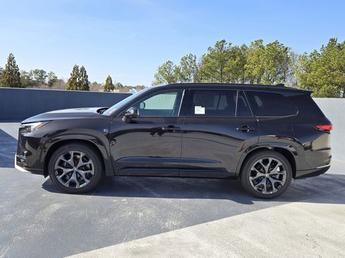 New 2026 Lexus TX 500h AWD image 2