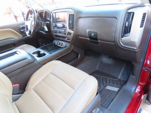 Used 2018 GMC Sierra 2500 Denali w/ Duramax Plus Package image 14