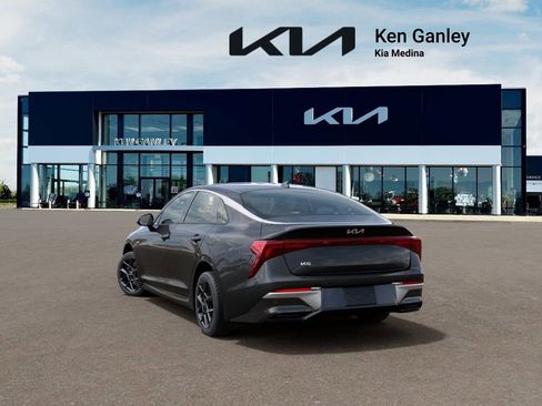 New 2026 Kia K5 LXS FWD image 4
