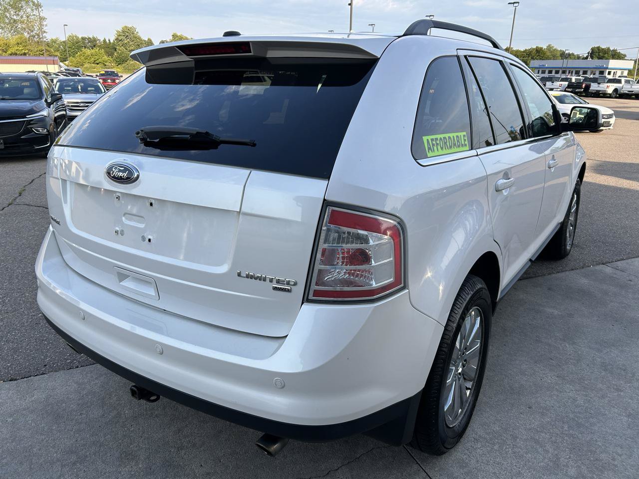 Used 2010 Ford Edge Limited AWD/4WD image 5