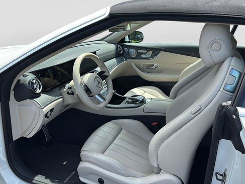 Used 2021 Mercedes-Benz E 450 4MATIC Cabriolet image 6