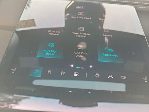 New 2025 Cadillac Escalade Premium Luxury image 43