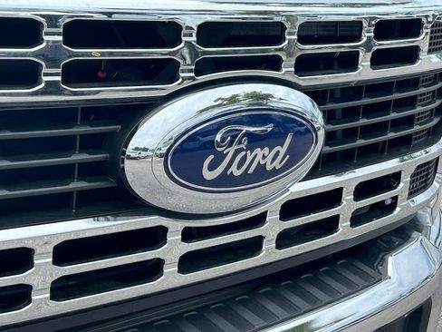 New 2026 Ford F550 4x4 SuperCab Super Duty image 18