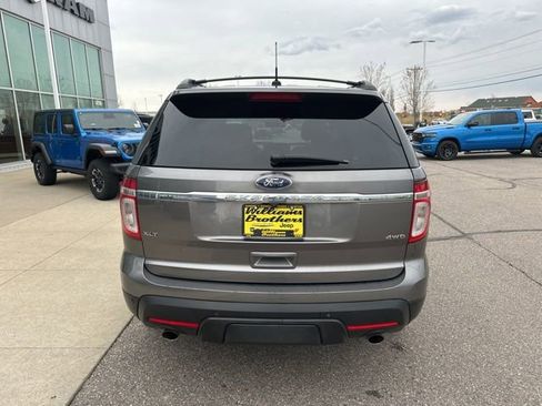 Used 2012 Ford Explorer XLT AWD/4WD image 6