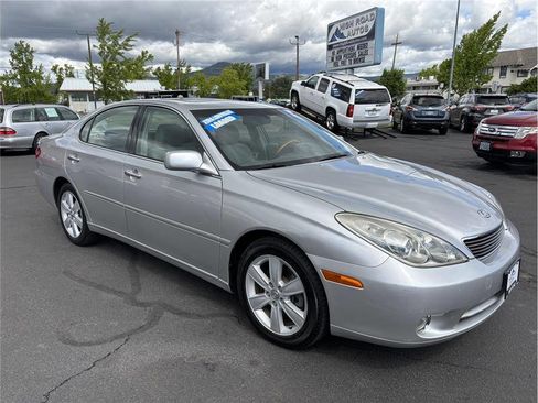 Used 2005 Lexus ES 330 image 7