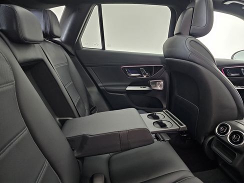 Certified 2024 Mercedes-Benz GLC 300 4MATIC image 28