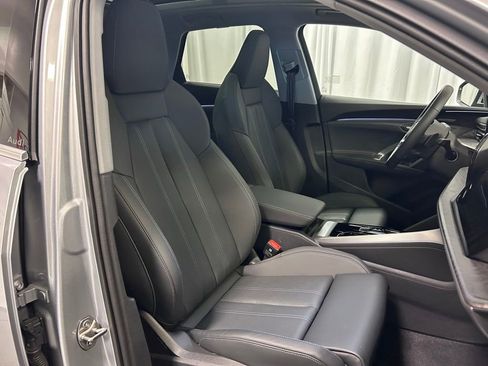 Certified 2025 Audi Q5 Premium w/ Premium Plus AWD/4WD image 21