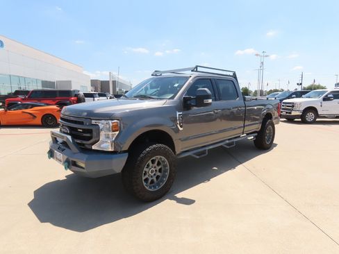Used 2022 Ford F350 Lariat w/ Lariat Ultimate Package AWD/4WD image 2