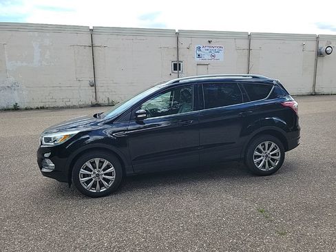 Used 2018 Ford Escape Titanium AWD/4WD image 24