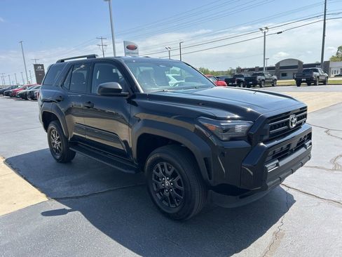 Used 2025 Toyota 4Runner SR5 image 20