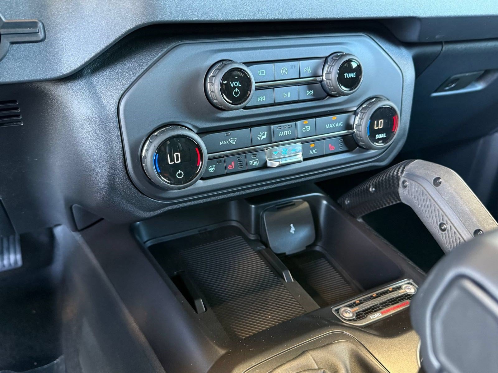 New 2026 Ford Bronco Raptor w/ Interior Carbon Fiber Pack AWD/4WD image 22