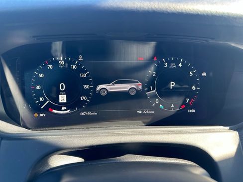 Used 2021 Land Rover Range Rover Velar R-Dynamic S image 19