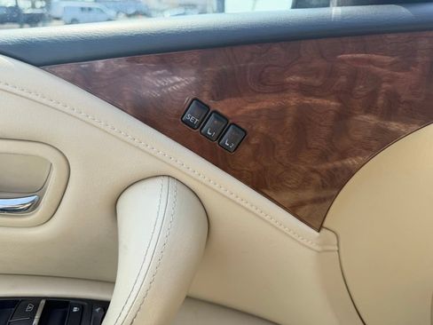 Used 2018 INFINITI QX80 2WD w/ Driver Assistance Package image 27