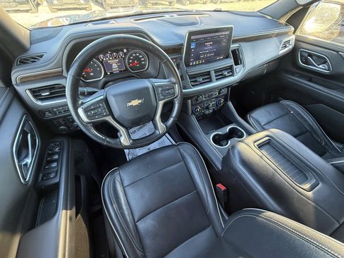 Used 2021 Chevrolet Suburban Premier image 14