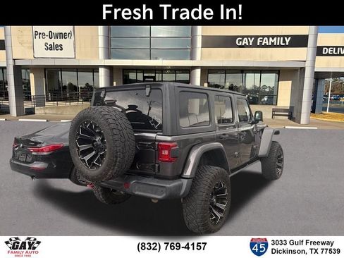 Used 2018 Jeep Wrangler Unlimited Rubicon AWD/4WD image 9