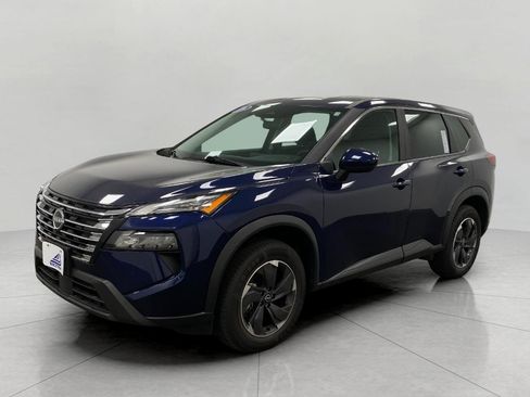 Certified 2025 Nissan Rogue SV AWD/4WD image 9