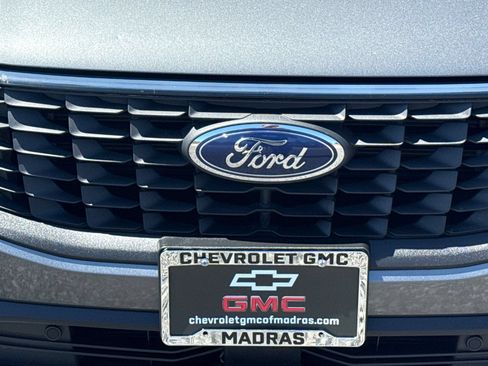Used 2025 Ford Escape Platinum AWD/4WD image 47
