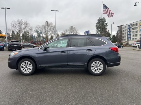 Used 2015 Subaru Outback 2.5i Premium image 2