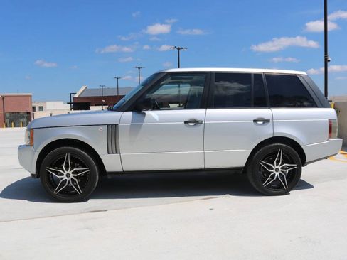 Used 2009 Land Rover Range Rover HSE AWD/4WD image 2
