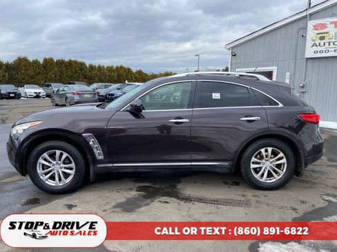 Used 2011 INFINITI FX35 AWD w/ Premium Pkg image 2