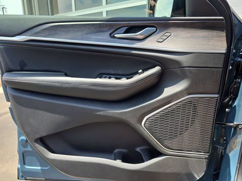 New 2026 Jeep Grand Cherokee Limited AWD/4WD image 28