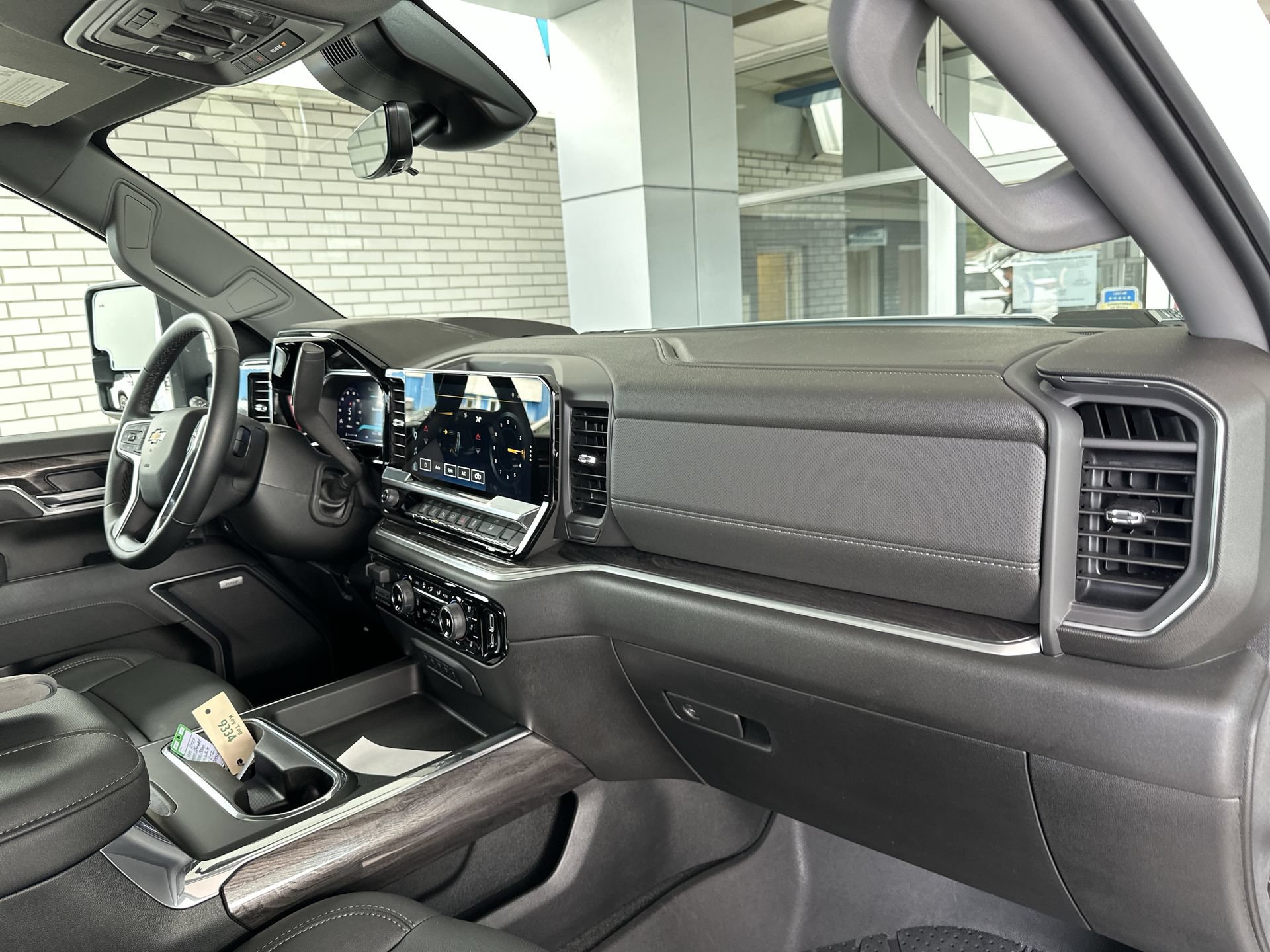 Used 2026 Chevrolet Silverado 3500 LTZ w/ LTZ Plus Package AWD/4WD image 29