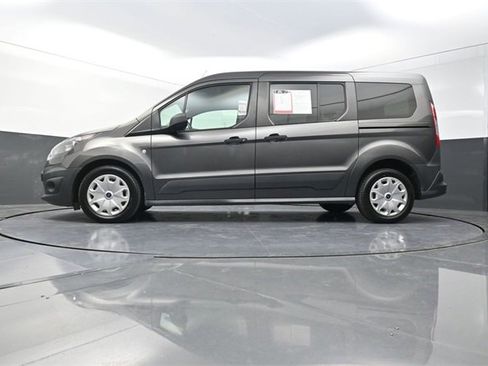 Used 2017 Ford Transit Connect XL image 28