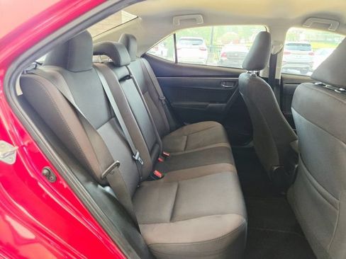 Used 2019 Toyota Corolla LE FWD image 16