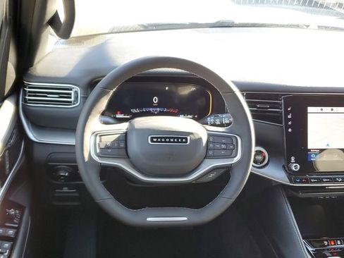 New 2025 Jeep Wagoneer Series II image 8