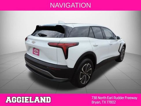Used 2026 Chevrolet Blazer EV LT FWD image 4