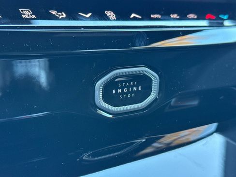 New 2026 Jeep Grand Cherokee Altitude image 22