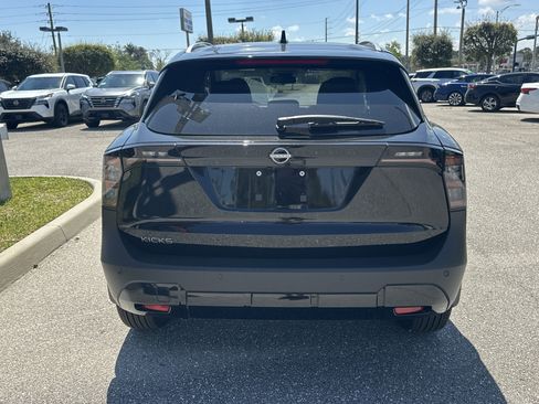 New 2026 Nissan Kicks SV FWD image 7
