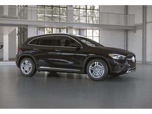 Used 2023 Mercedes-Benz GLA 250 4MATIC image 14