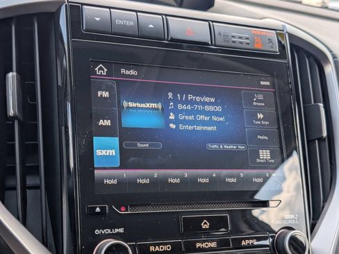 Used 2022 Subaru Ascent Limited AWD/4WD image 9