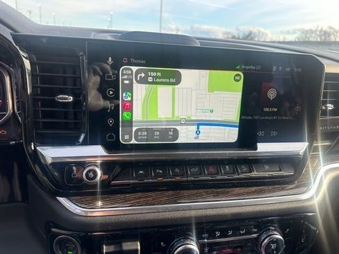 Used 2022 GMC Sierra 1500 Elevation w/ Elevation Premium Package image 10