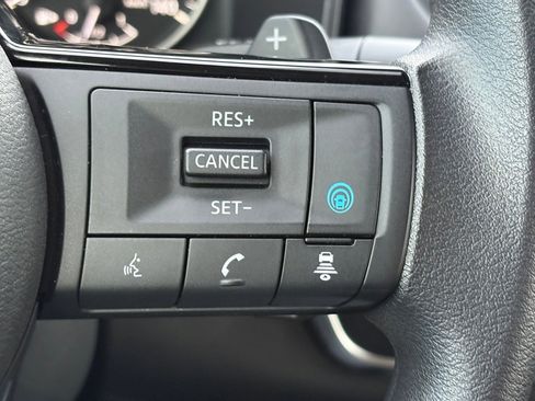 Certified 2023 Nissan Rogue SV image 19