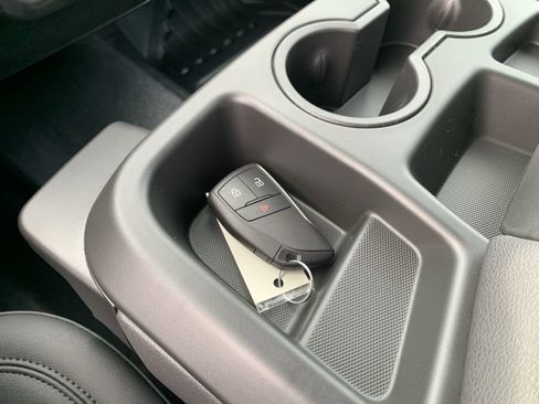 New 2025 GMC Sierra 2500 Pro w/ Convenience Package image 19