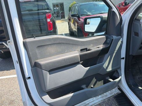 Used 2022 Ford F150 XL w/ Equipment Group 101A High RWD image 8